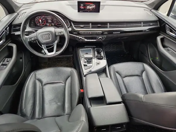 WA1LAAF77JD034235 2018 AUDI Q7 - Image 8