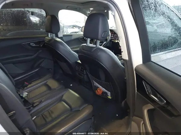 WA1LAAF77JD037877 2018 AUDI Q7 - Image 8
