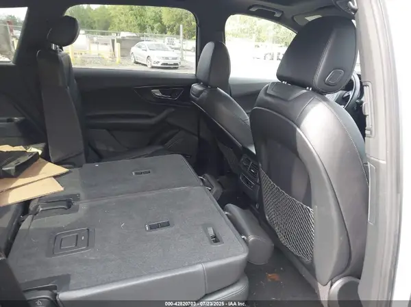 WA1LAAF77JD039368 2018 AUDI Q7 - Image 8