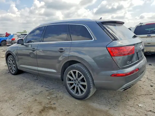 WA1LAAF77JD041055 2018 AUDI Q7 - Image 2