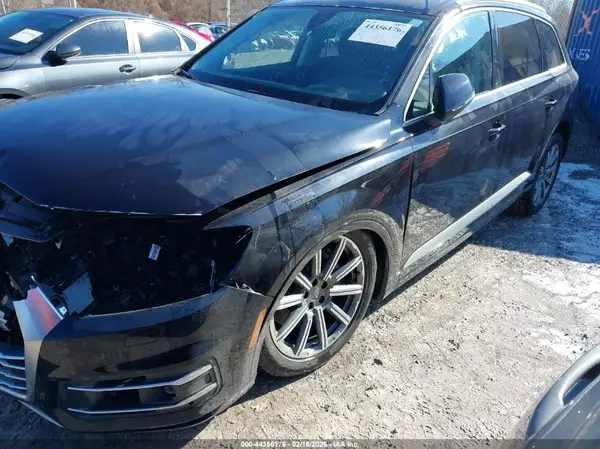 WA1LAAF77JD043193 2018 AUDI Q7 - Image 2
