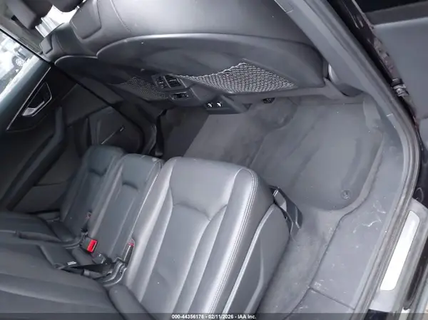 WA1LAAF77JD043193 2018 AUDI Q7 - Image 8