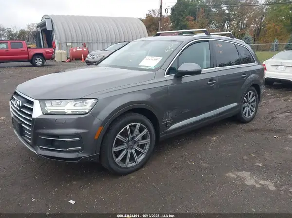 WA1LAAF77JD045946 2018 AUDI Q7 - Image 2