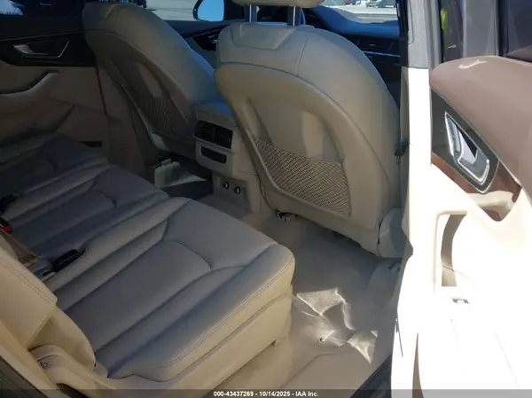 WA1LAAF77JD046921 2018 AUDI Q7 - Image 8
