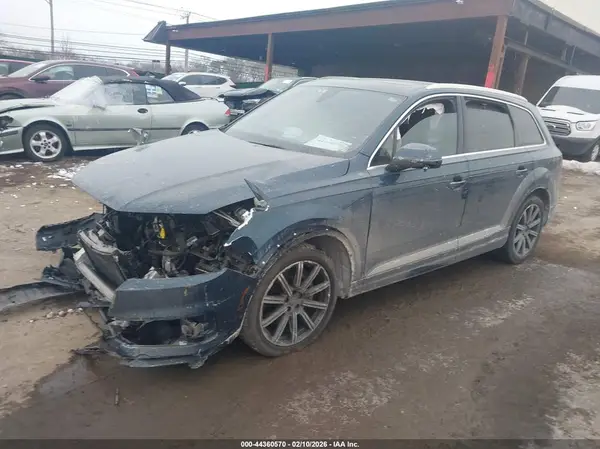 WA1LAAF77JD048636 2018 AUDI Q7 - Image 2