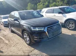 WA1LAAF77JD050967 2018 AUDI Q7
