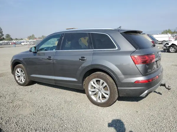 WA1LAAF77JD051441 2018 AUDI Q7 - Image 2