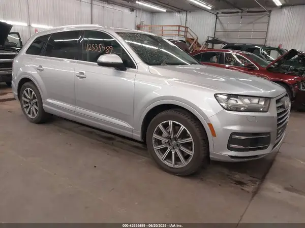 WA1LAAF77JD052802 2018 AUDI Q7 - Image 1