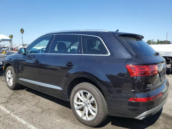 WA1LAAF77KD002743 2019 AUDI Q7 - Image 2