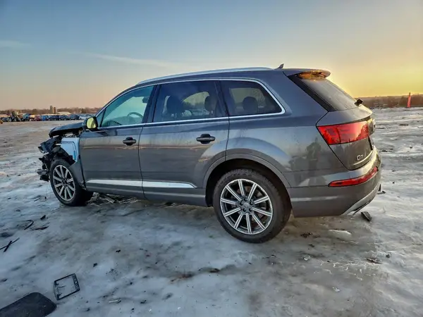 WA1LAAF77KD006422 2019 AUDI Q7 - Image 2