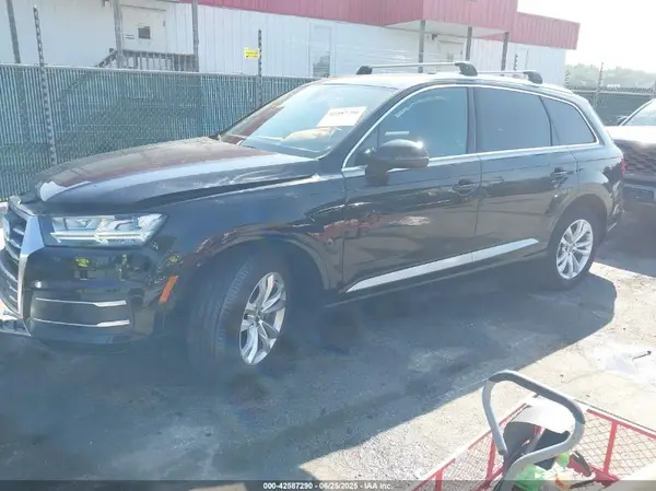 WA1LAAF77KD012284 2019 AUDI Q7 - Image 2