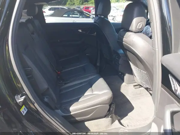 WA1LAAF77KD012284 2019 AUDI Q7 - Image 8