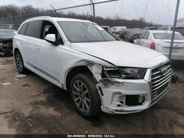 WA1LAAF77KD027187 2019 AUDI Q7 - Image 1