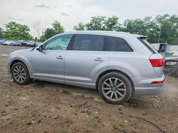 WA1LAAF77KD035046 2019 AUDI Q7 - Image 2