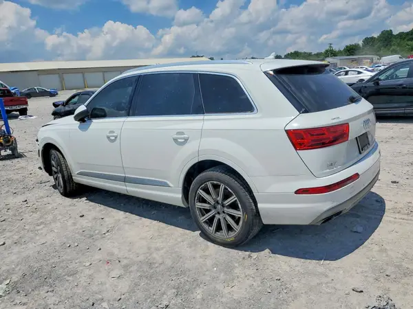 WA1LAAF77KD040036 2019 AUDI Q7 - Image 2