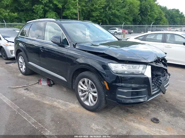 WA1LAAF77KD043812 2019 AUDI Q7 - Image 1