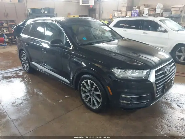 WA1LAAF77KD048850 2019 AUDI Q7 - Image 1