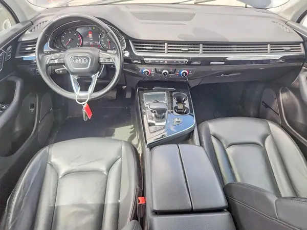 WA1LAAF78HD003408 2017 AUDI Q7 - Image 8