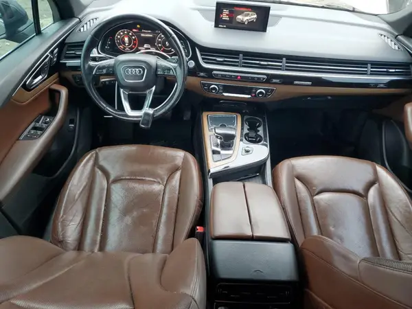 WA1LAAF78HD006065 2017 AUDI Q7 - Image 8