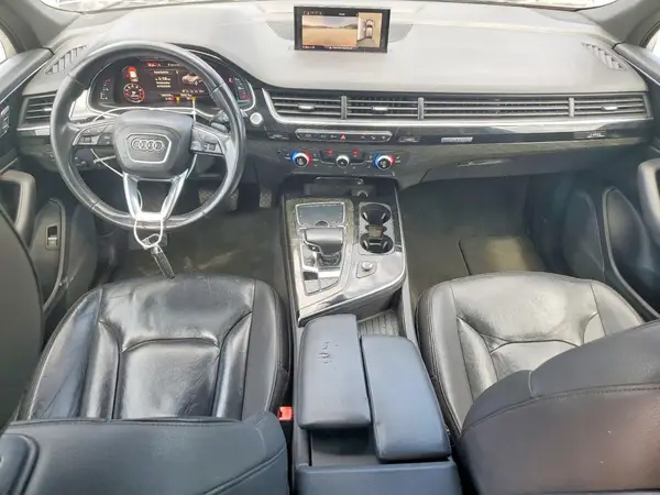 WA1LAAF78HD010097 2017 AUDI Q7 - Image 8