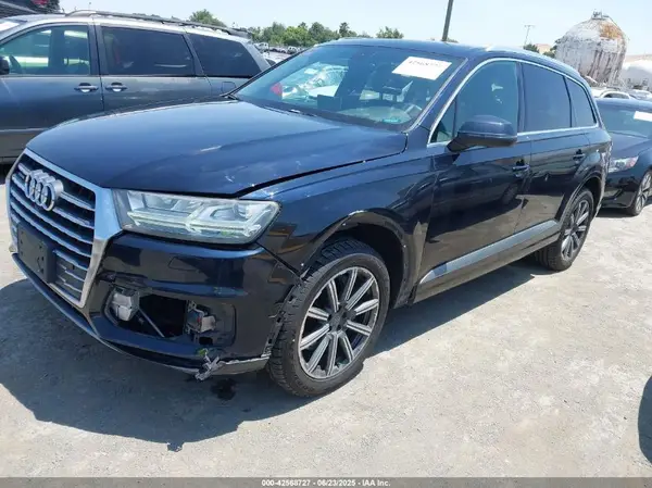 WA1LAAF78HD012092 2017 AUDI Q7 - Image 2