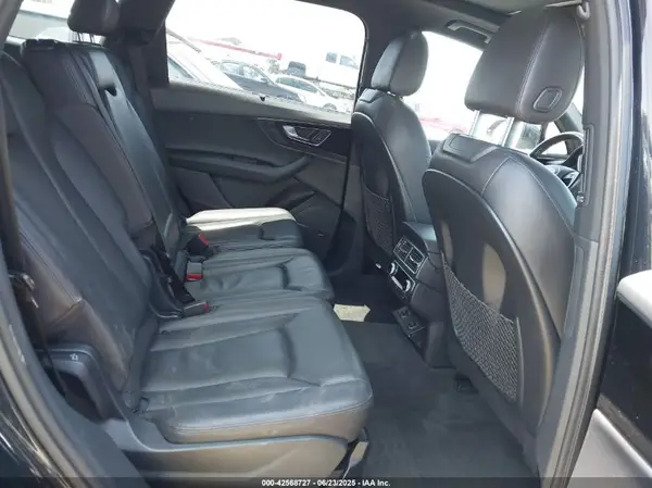 WA1LAAF78HD012092 2017 AUDI Q7 - Image 8