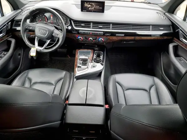 WA1LAAF78HD013212 2017 AUDI Q7 - Image 8