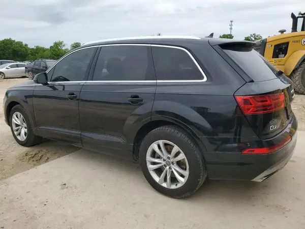 WA1LAAF78HD013646 2017 AUDI Q7 - Image 2