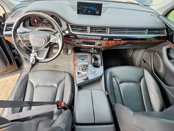 WA1LAAF78HD013999 2017 AUDI Q7 - Image 8