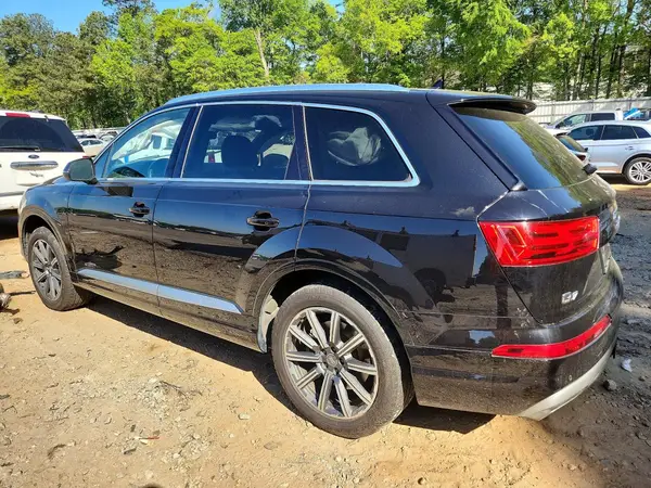 WA1LAAF78HD014117 2017 AUDI Q7 - Image 2