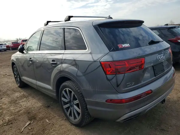 WA1LAAF78HD017793 2017 AUDI Q7 - Image 2