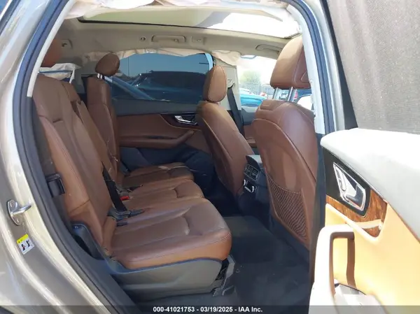 WA1LAAF78HD018751 2017 AUDI Q7 - Image 8