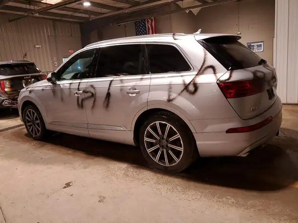 WA1LAAF78HD020130 2017 AUDI Q7 - Image 2