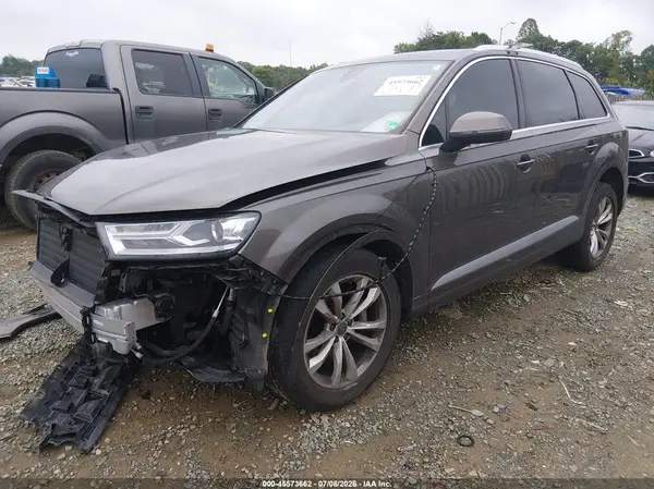 WA1LAAF78HD020418 2017 AUDI Q7 - Image 2