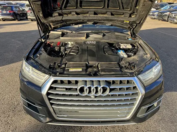 WA1LAAF78HD022346 2017 AUDI Q7 - Image 8