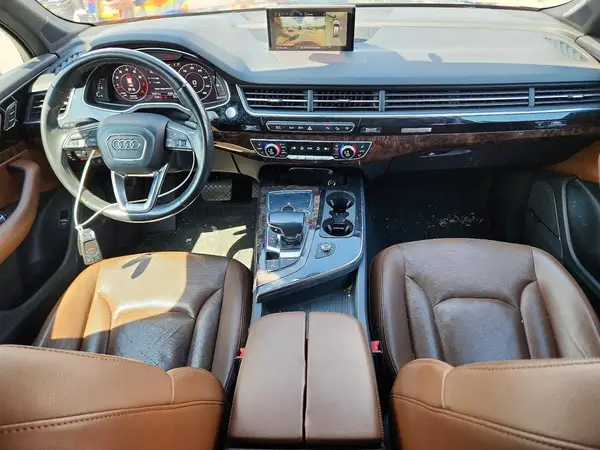 WA1LAAF78HD025442 2017 AUDI Q7 - Image 8