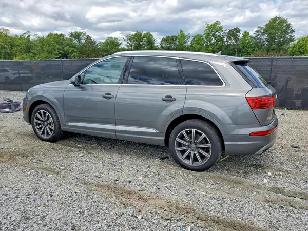WA1LAAF78HD027143 2017 AUDI Q7 - Image 2