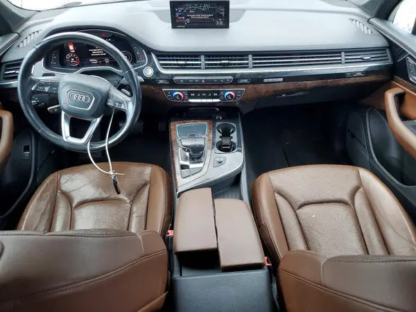 WA1LAAF78HD027143 2017 AUDI Q7 - Image 8