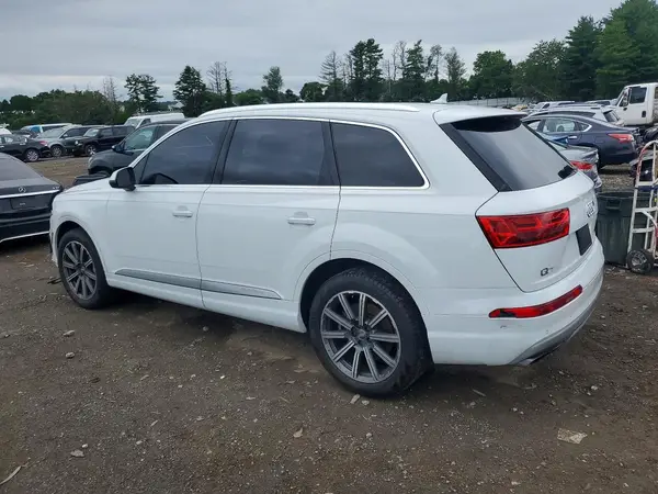 WA1LAAF78HD029748 2017 AUDI Q7 - Image 2