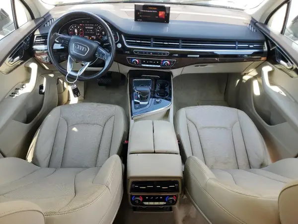 WA1LAAF78HD032049 2017 AUDI Q7 - Image 8