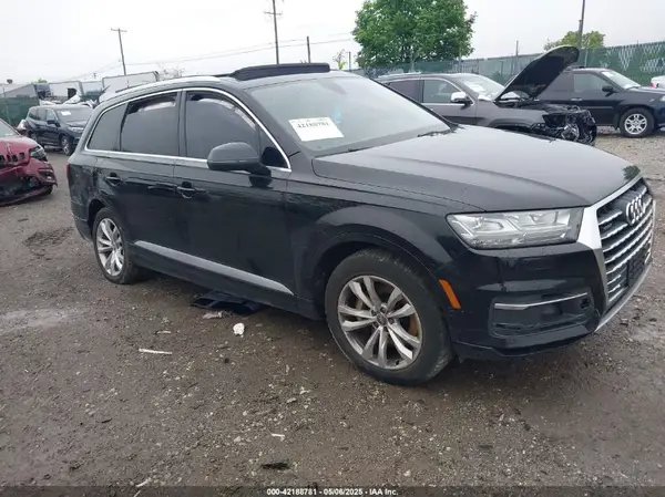 WA1LAAF78HD033413 2017 AUDI Q7 - Image 1