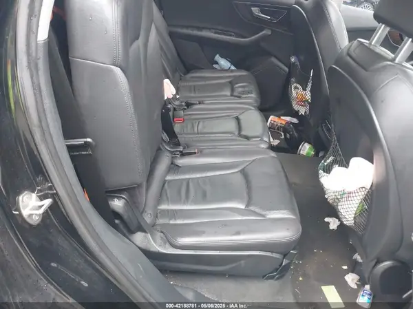 WA1LAAF78HD033413 2017 AUDI Q7 - Image 8