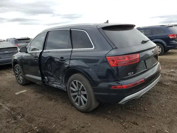 WA1LAAF78HD033427 2017 AUDI Q7 - Image 2