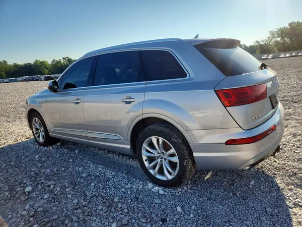 WA1LAAF78HD033458 2017 AUDI Q7 - Image 2