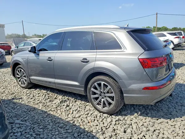 WA1LAAF78HD036974 2017 AUDI Q7 - Image 2