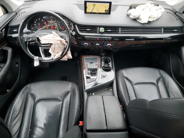 WA1LAAF78HD040393 2017 AUDI Q7 - Image 8
