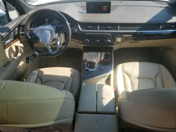 WA1LAAF78HD041978 2017 AUDI Q7 - Image 8