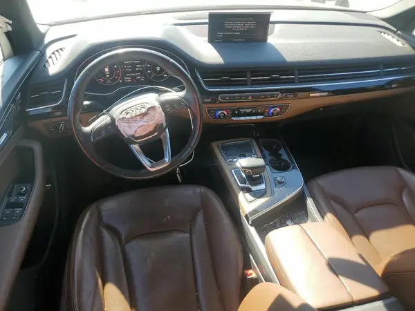 WA1LAAF78HD042516 2017 AUDI Q7 - Image 8