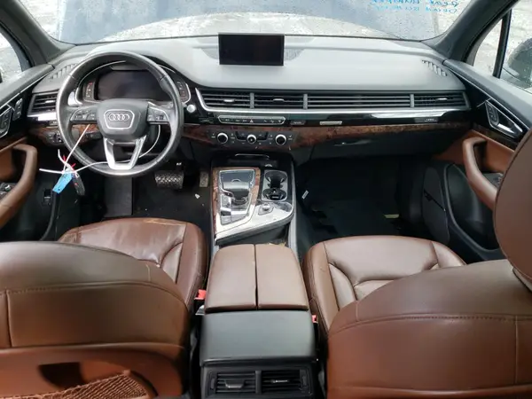 WA1LAAF78HD047263 2017 AUDI Q7 - Image 8