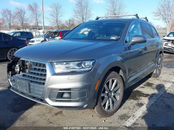 WA1LAAF78HD050275 2017 AUDI Q7 - Image 2